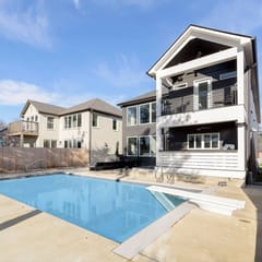 Modern Pool Home