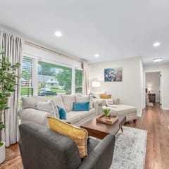 Libertyville Getaway
