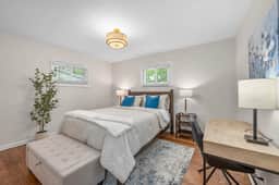 Libertyville Getaway - Image 2