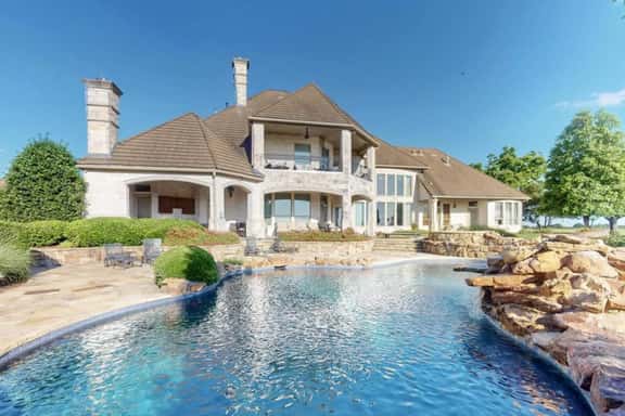 Rolling Meadows Estate - Image 1
