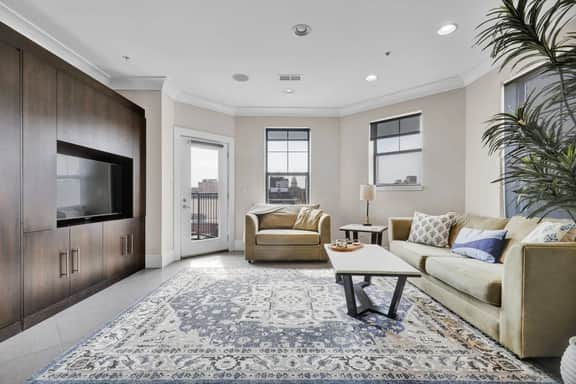 Downtown Lansing Luxury Condo