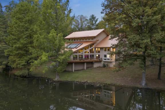 Forest Park Lodge