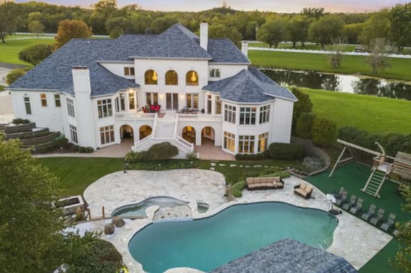 Lakeview Manor of Chicagoland